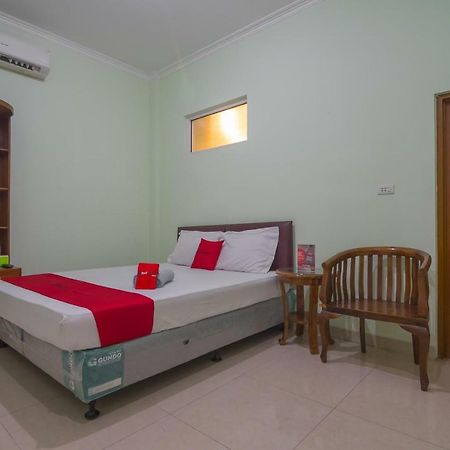 Reddoorz At Gatot Subroto Lampung Hotel Bandar Lampung Ngoại thất bức ảnh